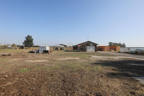 3650 N Santa Fe Ave, Atwater, CA, 95301-5625 | Card Image