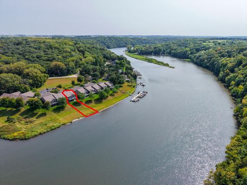 11731 Sandy Point Ln Ne, Rochester, MN, 55906-8859 | Card Image