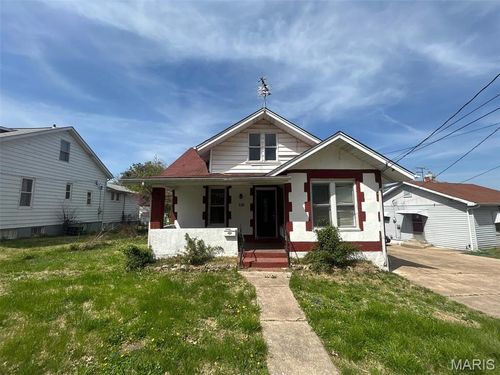 339 Midridge Dr, Saint Louis, MO, 63137-3651 | Card Image