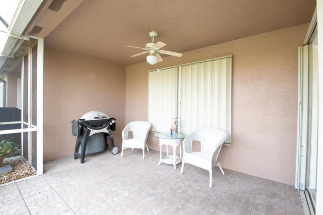 8285 Fresh Crk, Condo with 2 bedrooms, 2 bathrooms and null parking in West Palm Beach FL | Image 13