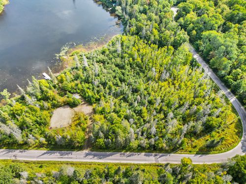 315 Scarlett Rd, South River, ON, P0A1X0 | Card Image