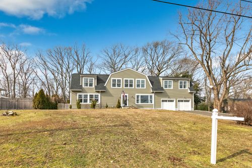 41 Mohawk Dr, Norwalk, CT, 06851-1826 | Card Image