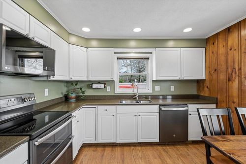 167 Lake Shore Dr, Franklin, NH, 03235-2317 | Card Image