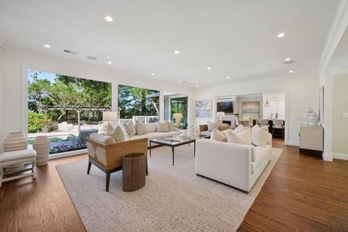520 Darrell Rd, Burlingame, CA, 94010 | Card Image