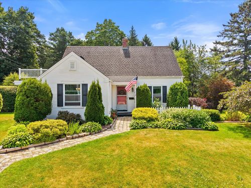 118 Poplar St, Bangor, ME, 04401-3449 | Card Image