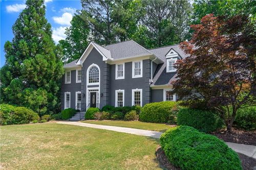 10985 Wilshire Chase Dr, Johns Creek, GA, 30097-1798 | Card Image