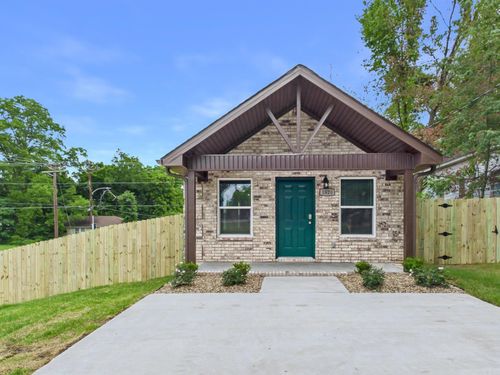 1920 N Poplar St, North Little Rock, AR, 72114-2952 | Card Image