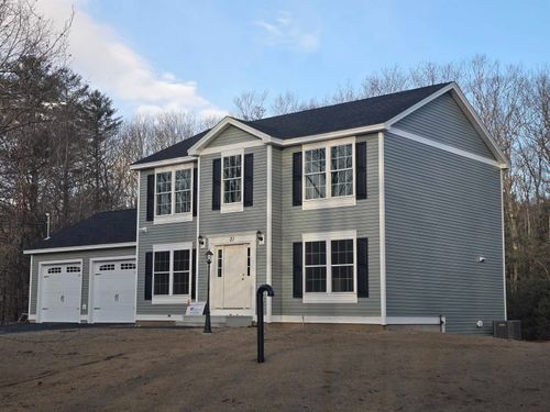 21 Dow Road, Epsom, NH, 03234 | Card Image