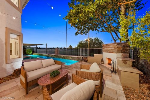 2438 Tour Edition Dr, Henderson, NV, 89074-8300 | Card Image