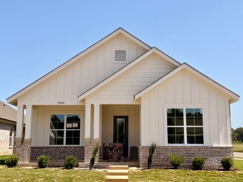 10260 Louanne Dr, Collierville, TN, 38017-5410 | Card Image