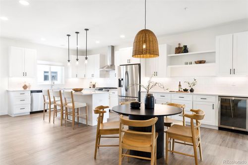 385 East St, Louisville, CO, 80027-2088 | Card Image