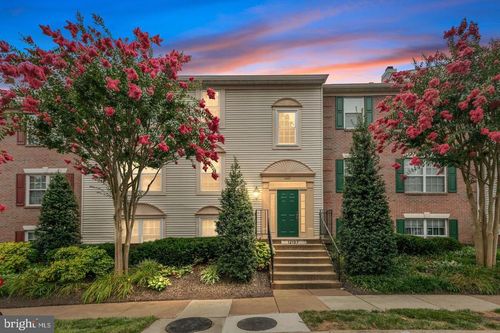 102-12107 Green Ledge Ct, FAIRFAX, VA, 22033-2546 | Card Image