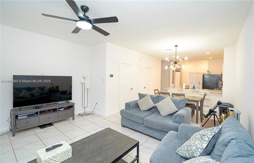 2820 Nw 180th St, Miami Gardens, FL, 33056-3482 | Card Image