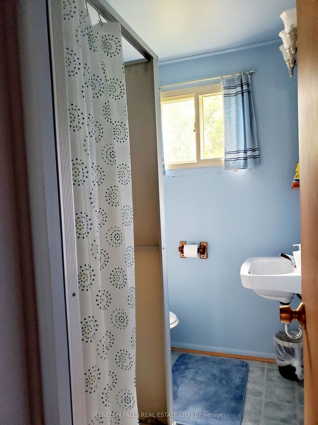 9 Gold St, House other with 3 bedrooms, 1 bathrooms and 6 parking in Fenelon Falls ON | Image 23