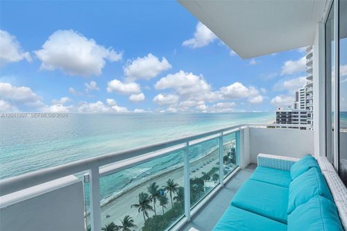 1611-3001 S Ocean Dr, Hollywood, FL, 33019-2876 | Card Image