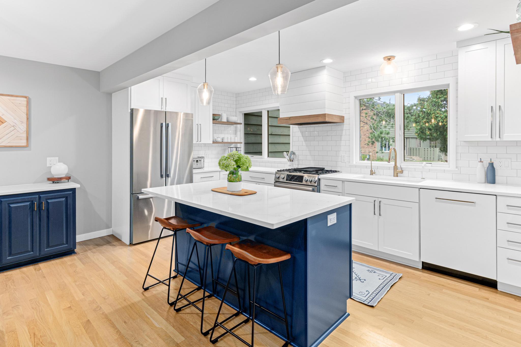 Windsor Ct, Saint Paul, MN 55112