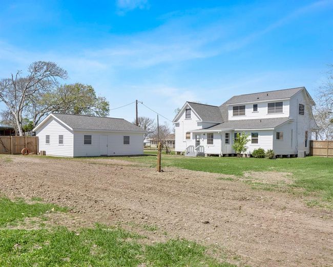 Back Yard | Image 44