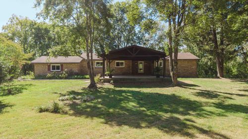 575 Chrisman Cir, Danville, KY, 40422-9350 | Card Image