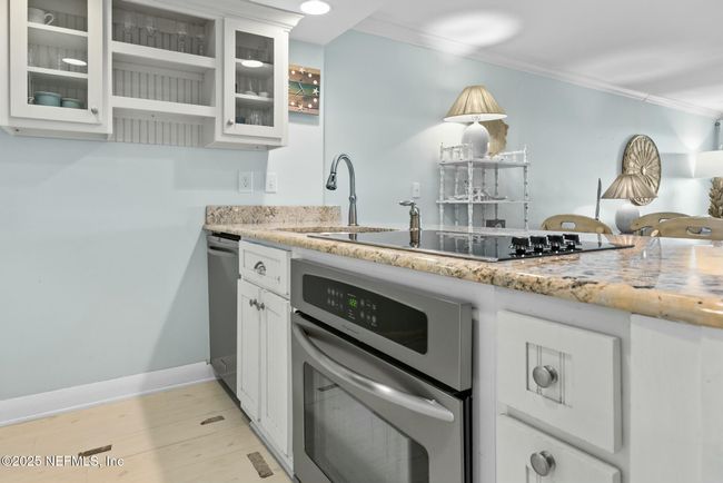 610 Summer Pl, Condo with 1 bedrooms, 1 bathrooms and null parking in Ponte Vedra Beach FL | Image 9