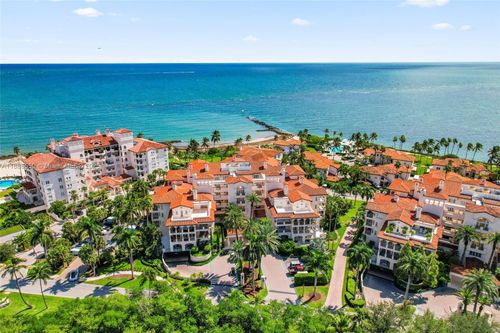 19216-19216 Fisher Island Dr, Miami Beach, FL, 33109-1161 | Card Image