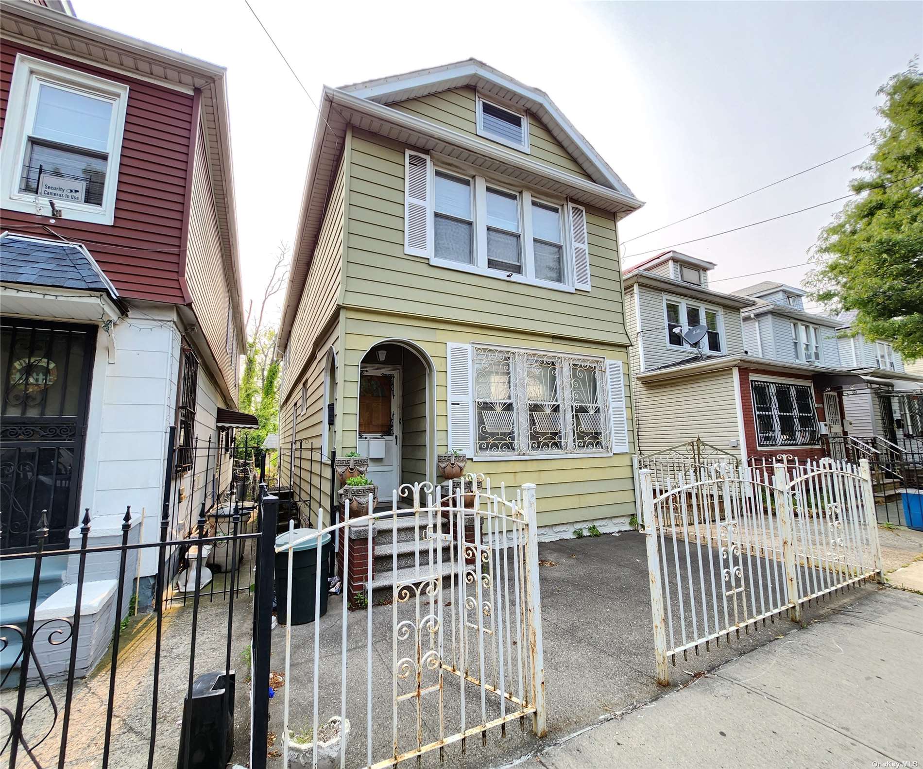 Underhill Ave, Bronx, NY 10472