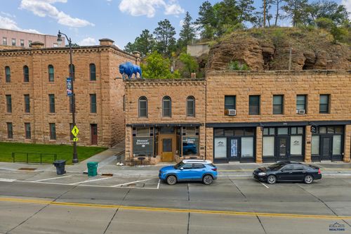 509 N River St, Hot Springs, SD, 57747-1428 | Card Image