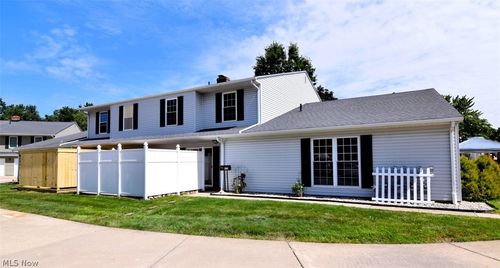 b-8117 Puritan Drive, Mentor, OH, 44060 | Card Image