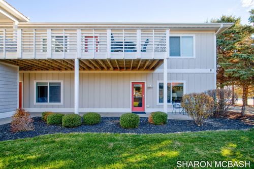 35-320 Blue Star Hwy, Douglas, MI, 49406-5126 | Card Image