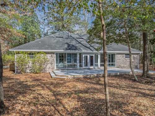 528 Hickorywood Dr, Crawfordville, FL, 32327-2567 | Card Image