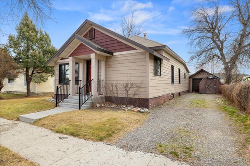 27 E 1st Ave N, Columbus, MT, 59019-7108 | Card Image