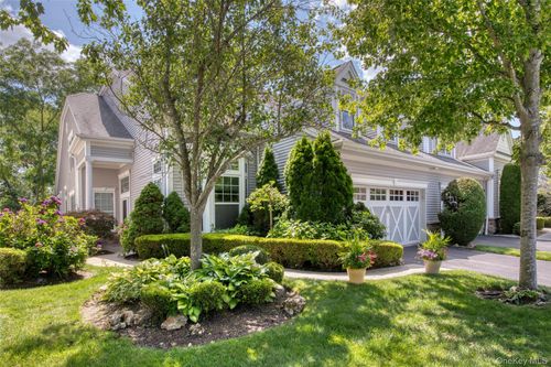 63 Encore Blvd, Eastport, NY, 11941-1610 | Card Image