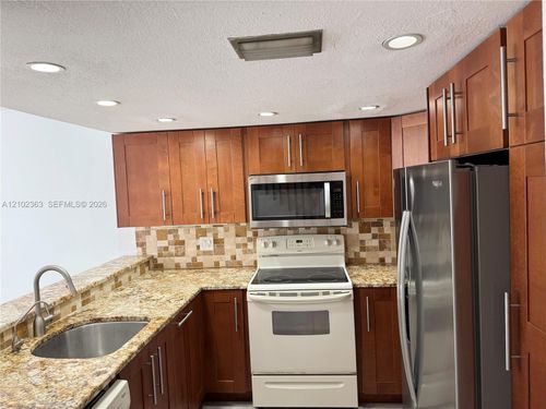 4226 Sw 70th Ter, Davie, FL, 33314-3126 | Card Image
