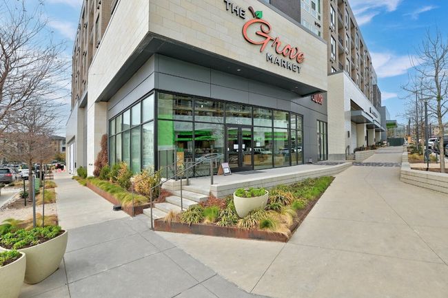 Head over to the Grove Market for snacks, beverages, breakfast tacos, burgers, fries, tacos and more! | Image 33