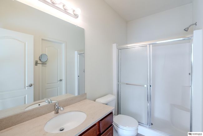 19142 L St, Townhouse with 3 bedrooms, 2 bathrooms and 2 parking in Omaha NE | Image 10