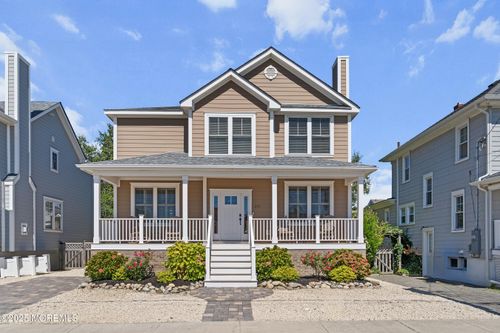 225 4th St, BEACH HAVEN, NJ, 08008-1933 | Card Image