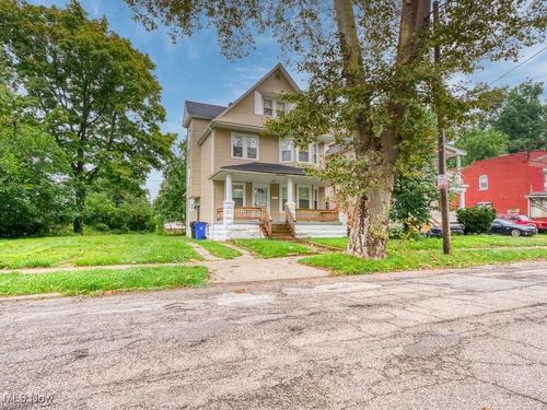 10729 Garfield Avenue, Cleveland, OH, 44108 | Card Image