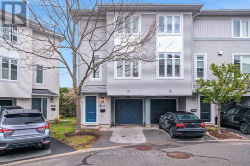 78 Songbird Private, Ottawa, ON, K2H0A2 | Card Image