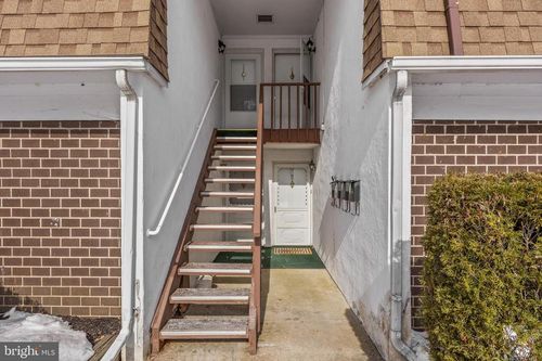 apt-a2-411 Stiles Ave, MAPLE SHADE, NJ, 08052-1171 | Card Image