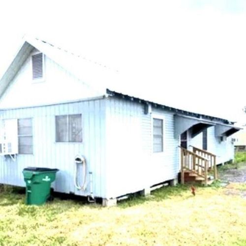 146 Doucet Dr, Golden Meadow, LA, 70357-3104 | Card Image