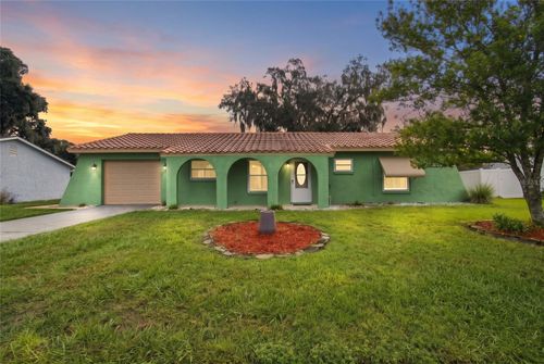 8410 Angela Ct, ZEPHYRHILLS, FL, 33541-7521 | Card Image