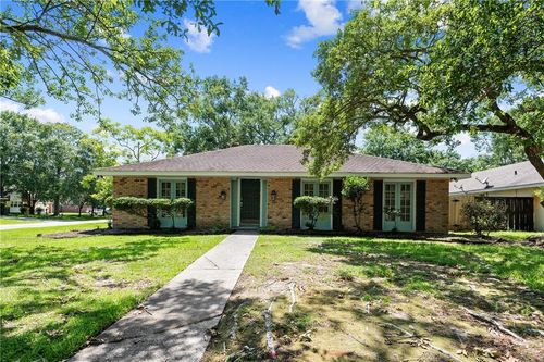 507 Cross Gates Blvd, Slidell, LA, 70461-5028 | Card Image