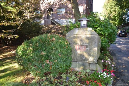 apt-f2-150 Bedford Rd, Chappaqua, NY, 10514-2746 | Card Image