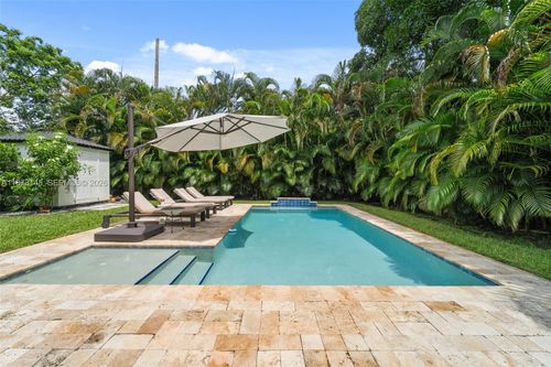 5 Nw 107th St, Miami Shores, FL, 33168-4306 | Card Image