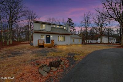 2124 Oaktree Ln 01 Dusk Large | Image 1