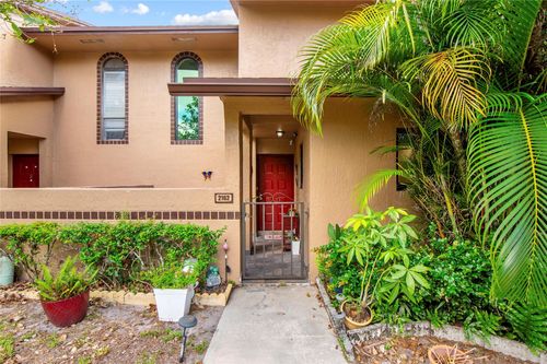 b-17-2162 Nw 39th Ave, Pompano Beach, FL, 33066 | Card Image