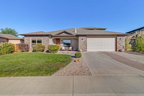735 Moores Diamond Dr, Fruita, CO, 81521-7405 | Card Image