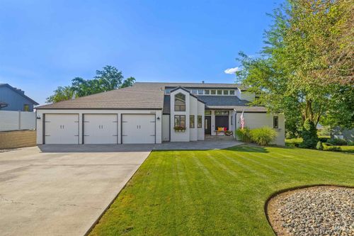 4040 Fairway Dr, Lewiston, ID, 83501-9634 | Card Image