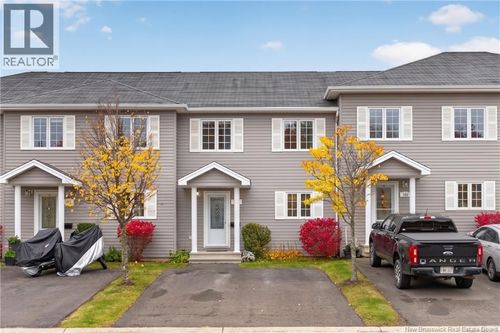 165 Damien St, Dieppe, NB, E1A0G2 | Card Image