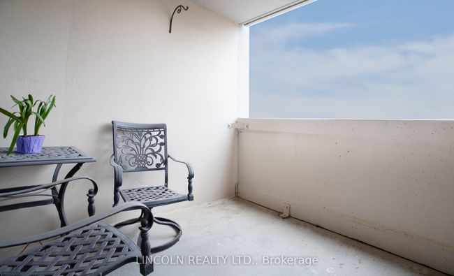 309 - 44 Falby Crt, Condo with 2 bedrooms, 2 bathrooms and 1 parking in Ajax ON | Image 13