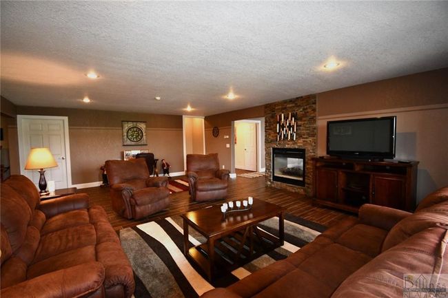 406 Country Club Rd, House other with 6 bedrooms, 5 bathrooms and null parking in Glendive MT | Image 22